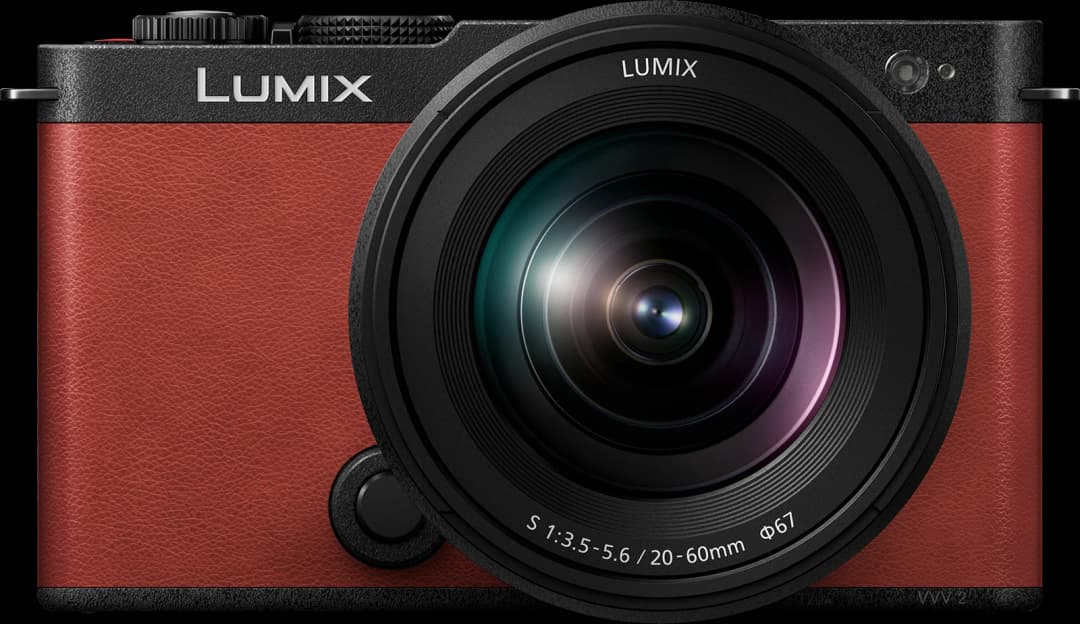 Panasonic Lumix S9